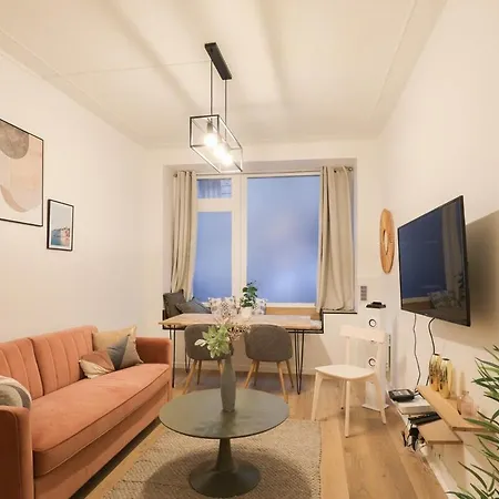 Apartment Renove Proche Du Sacre Coeur 4p