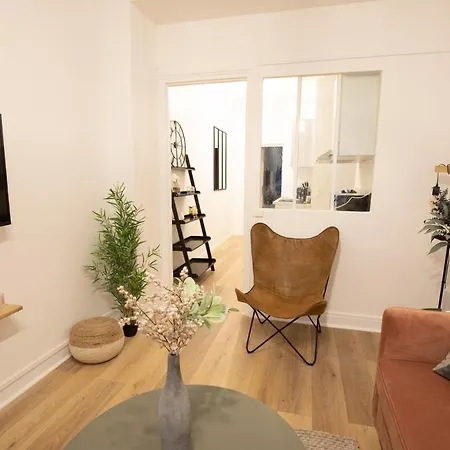 Renove Proche Du Sacre Coeur 4p Apartment Paris